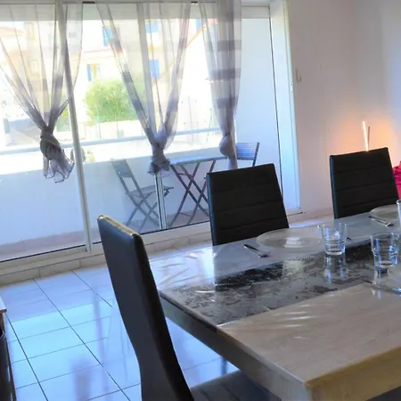 Apartment 3 Pieces - Jusqu'a 6 Personnes - Ar000-c03 *